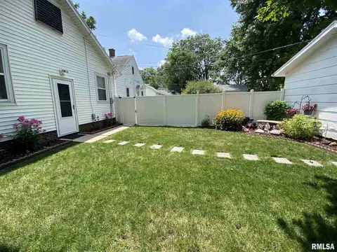 2525 S 6th St, Springfield, IL 62703 photo 10