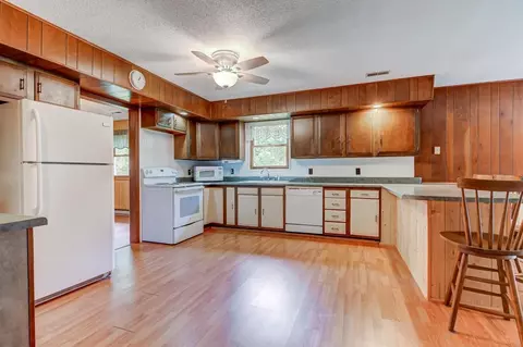25876 Spaulding Rd, Greenview, IL 62642 photo 11