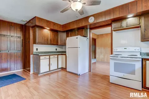 25876 Spaulding Rd, Greenview, IL 62642 photo 12
