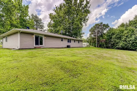 25876 Spaulding Rd, Greenview, IL 62642 photo 25