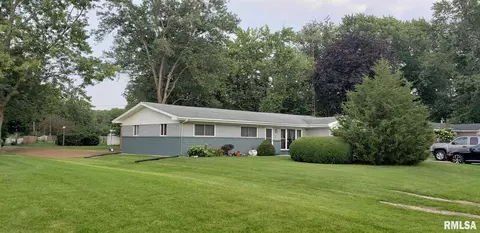 930 Flossmore Dr, Springfield, IL 62711 photo 1