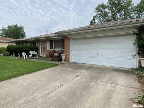 46 Mesa Dr, Springfield, IL 62702 photo 1