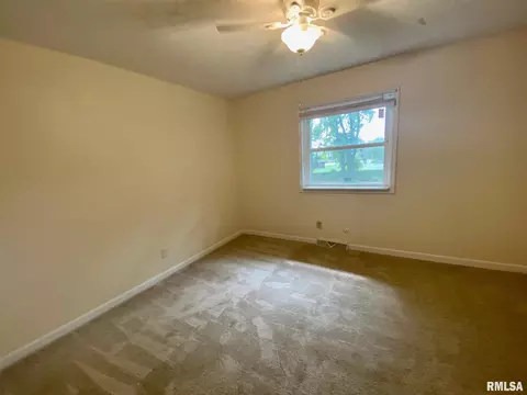 2233 West Rd, Springfield, IL 62707 photo 29