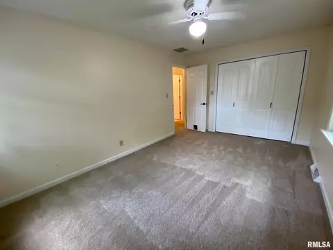 2233 West Rd, Springfield, IL 62707 photo 23