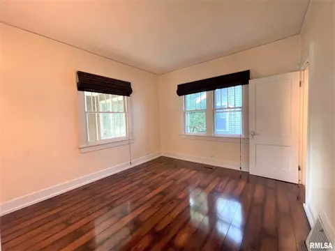 801 S Columbia Ave, Springfield, IL 62704 photo 10