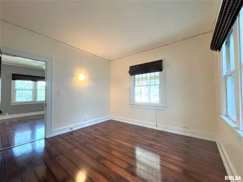 801 S Columbia Ave, Springfield, IL 62704 photo 6