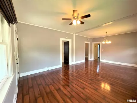 801 S Columbia Ave, Springfield, IL 62704 photo 3