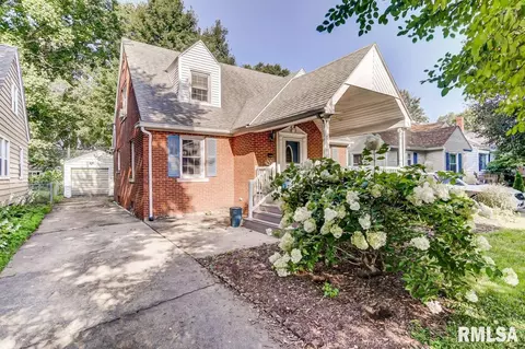 2043 S Walnut Rd, Springfield, IL 62704 photo 1