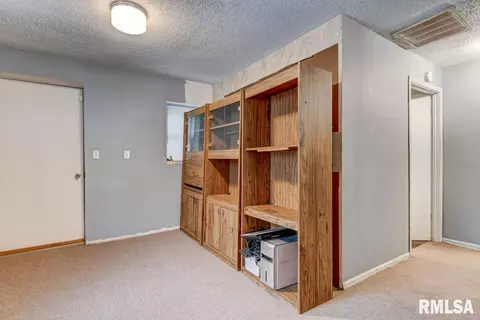 2012 S Spring St, Springfield, IL 62704 photo 34