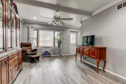2012 S Spring St, Springfield, IL 62704 photo 11