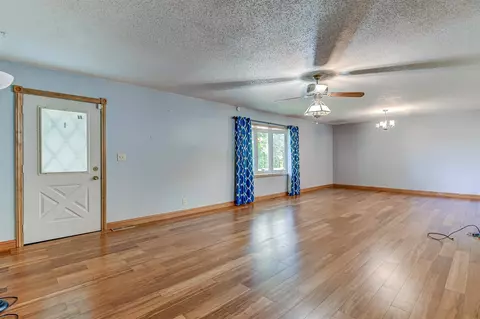 2744 Hedge Ln, Springfield, IL 62707 photo 6