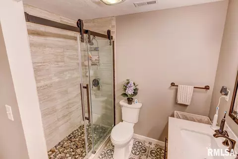 2919 Apt 11 S Meadowbrook St, Springfield, IL 62711 photo 13