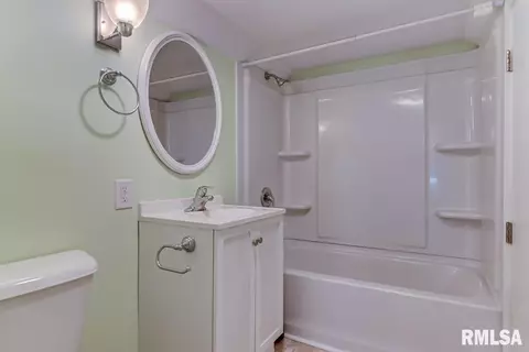 3324 S Spring St, Springfield, IL 62703 photo 18