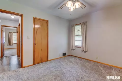 2373 E Converse Ave, Springfield, IL 62702 photo 13