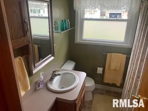 3536 Stanton St, Springfield, IL 62703 photo 13