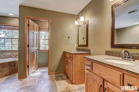 6409 Willow Springs Rd, Springfield, IL 62712 photo 25