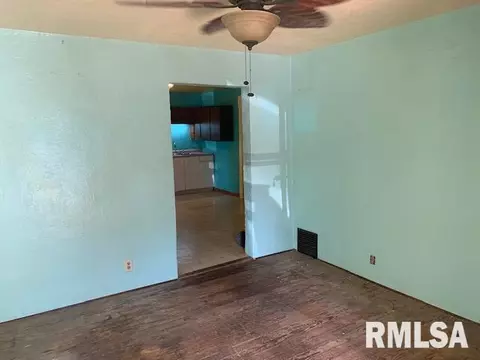 617 N Wesley St, Springfield, IL 62702 photo 3