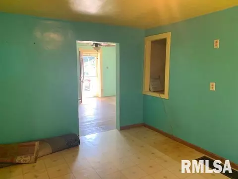 617 N Wesley St, Springfield, IL 62702 photo 6