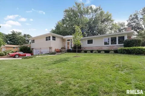 2124 S Lincoln Ave, Springfield, IL 62704 photo 1