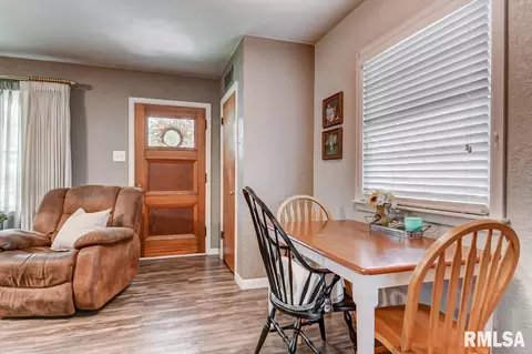 1800 Hood St, Springfield, IL 62703 photo 7