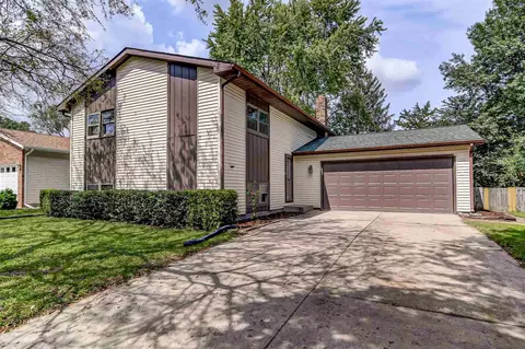 2013 Stockton Dr, Springfield, IL 62703 photo 3