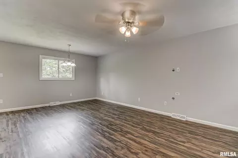 2013 Stockton Dr, Springfield, IL 62703 photo 9