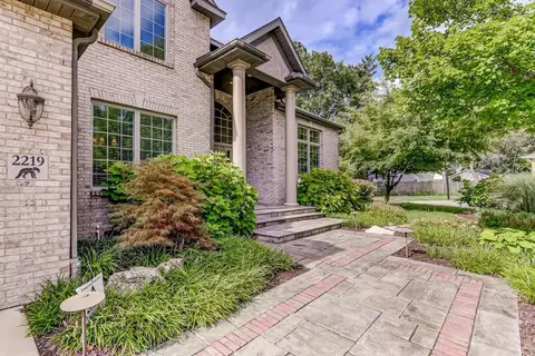2219 Wydown Ave, Springfield, IL 62704 photo 3