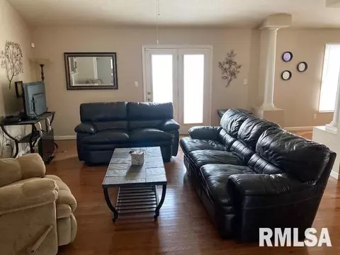 3700 Kerry Blvd, Springfield, IL 62707 photo 3