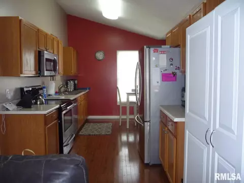 3700 Kerry Blvd, Springfield, IL 62707 photo 5