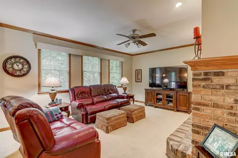 1705 Clearview St, Springfield, IL 62704 photo 15
