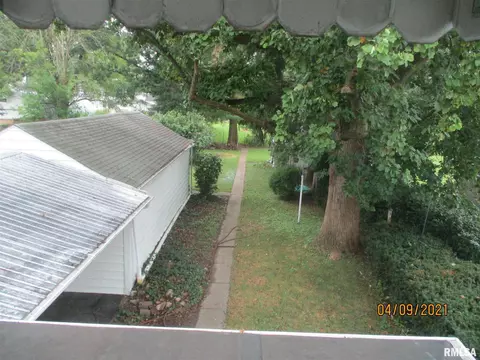 1617 N Stephens Ave, Springfield, IL 62702 photo 2