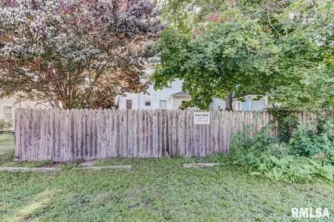 809 S 4th St, Springfield, IL 62703 photo 37