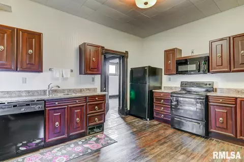 809 S 4th St, Springfield, IL 62703 photo 17