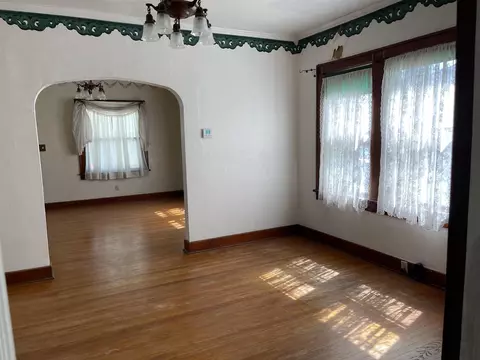 2109 N 11th St, Springfield, IL 62702 photo 4