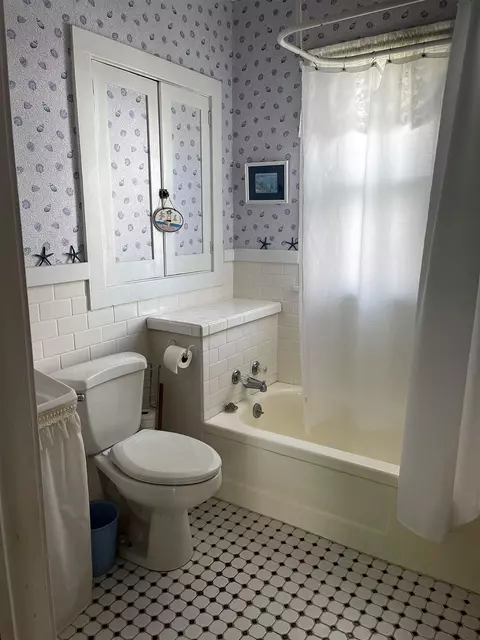 2109 N 11th St, Springfield, IL 62702 photo 9