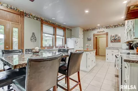 315 E Keys Ave, Springfield, IL 62702 photo 16