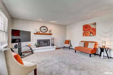112 Veneto Villa, Springfield, IL 62703 photo 7