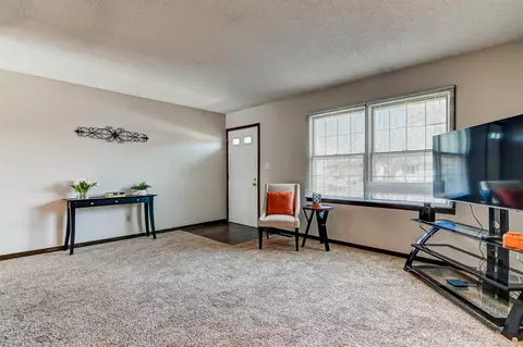 112 Veneto Villa, Springfield, IL 62703 photo 5
