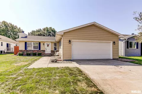 112 Veneto Villa, Springfield, IL 62703 photo 3