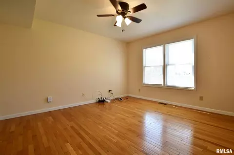1100 Bridle Path Ln, Springfield, IL 62712 photo 9