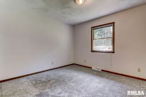2836 Crown Pt, Springfield, IL 62704 photo 23