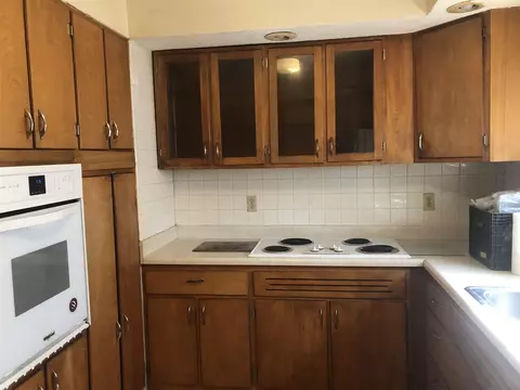 2505 S 10th St, Springfield, IL 62703 photo 5
