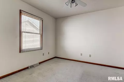 6521 Brent Dr, Springfield, IL 62712 photo 16