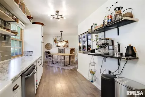 41 Horseshoe Dr, Springfield, IL 62702 photo 13
