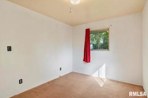 1820 E Bertman Ave, Springfield, IL 62702 photo 21