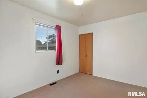 1820 E Bertman Ave, Springfield, IL 62702 photo 19
