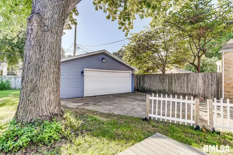 404 S Amos Ave, Springfield, IL 62704 photo 32