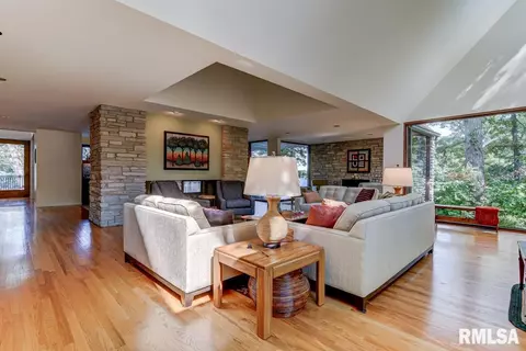 15 Forest Rdg, Springfield, IL 62712 photo 11