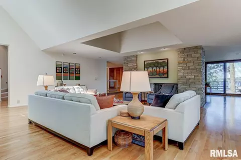 15 Forest Rdg, Springfield, IL 62712 photo 10