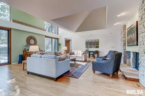 15 Forest Rdg, Springfield, IL 62712 photo 9